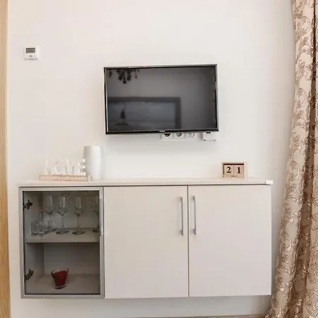 Maluno Vilos - Su Baseinu * Palanga